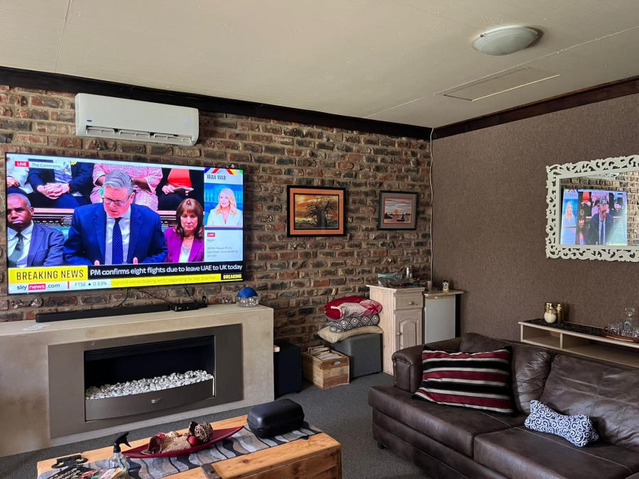 6 Bedroom Property for Sale in Bainsvlei Free State